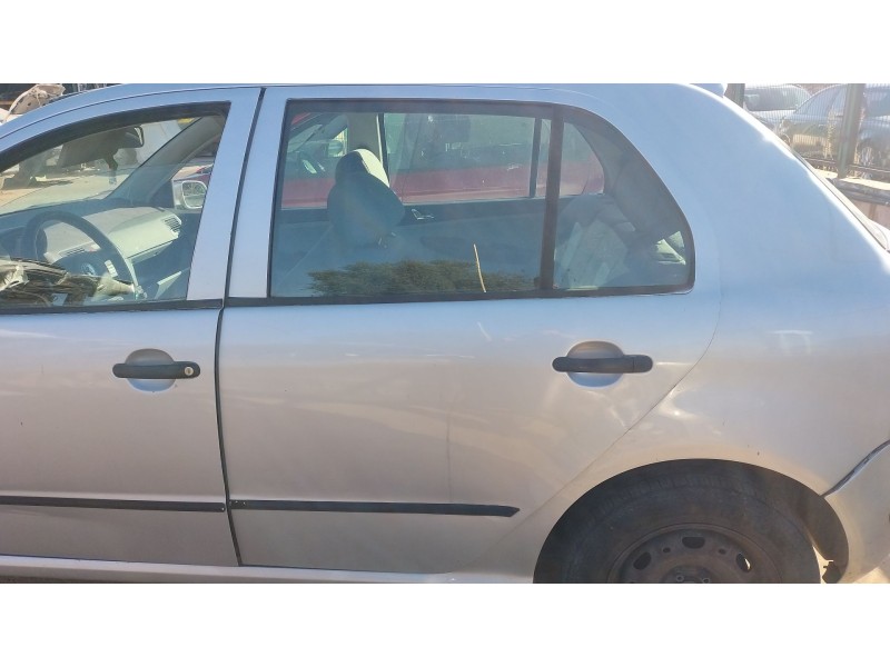 Recambio de puerta trasera izquierda para skoda fabia i (6y2) 1.9 tdi referencia OEM IAM   