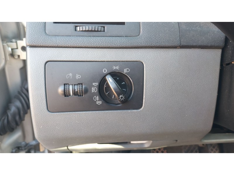 Recambio de mando luces para skoda fabia i (6y2) 1.9 tdi referencia OEM IAM   
