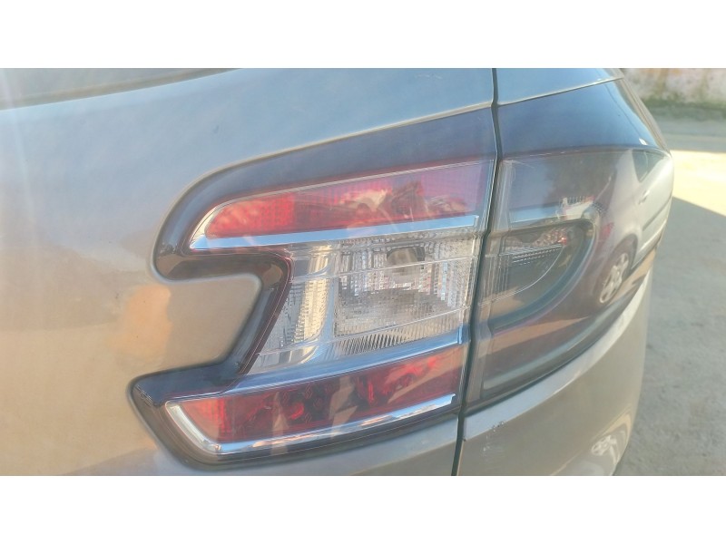 Recambio de piloto trasero derecho interior para renault megane iii grandtour (kz0/1) 1.5 dci (kz1m, kz1w, kz0r) referencia OEM 