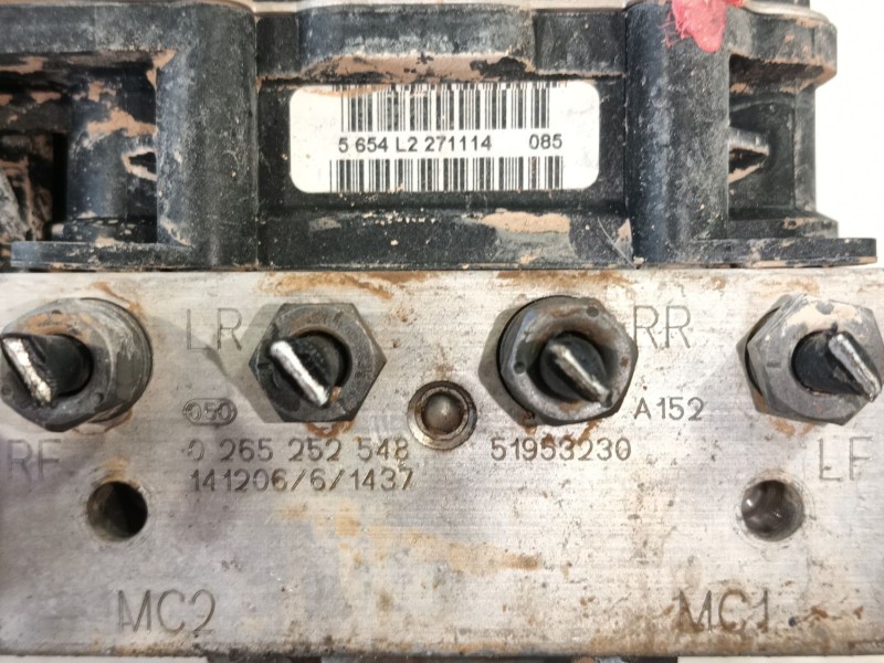 Recambio de abs para abarth 500 / 595 / 695 1.4 (312.axd1a) referencia OEM IAM 71773871 51953230 