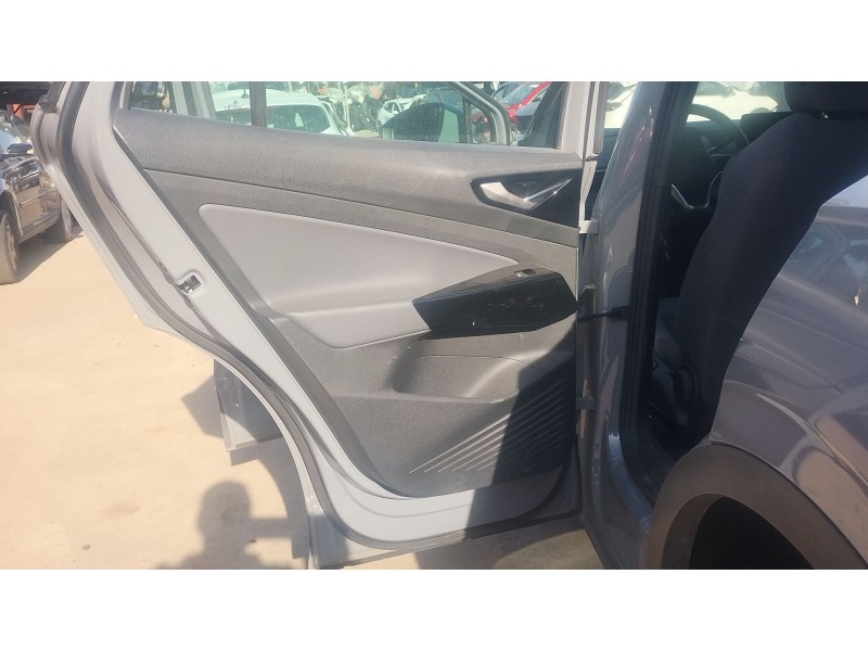 Recambio de guarnecido puerta trasera izquierda para volkswagen id.4 (e21) performance referencia OEM IAM   