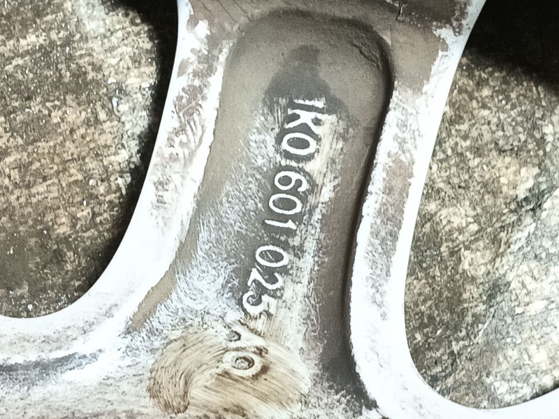 Recambio de llanta para volkswagen touran (1t3) 1.6 tdi referencia OEM IAM   