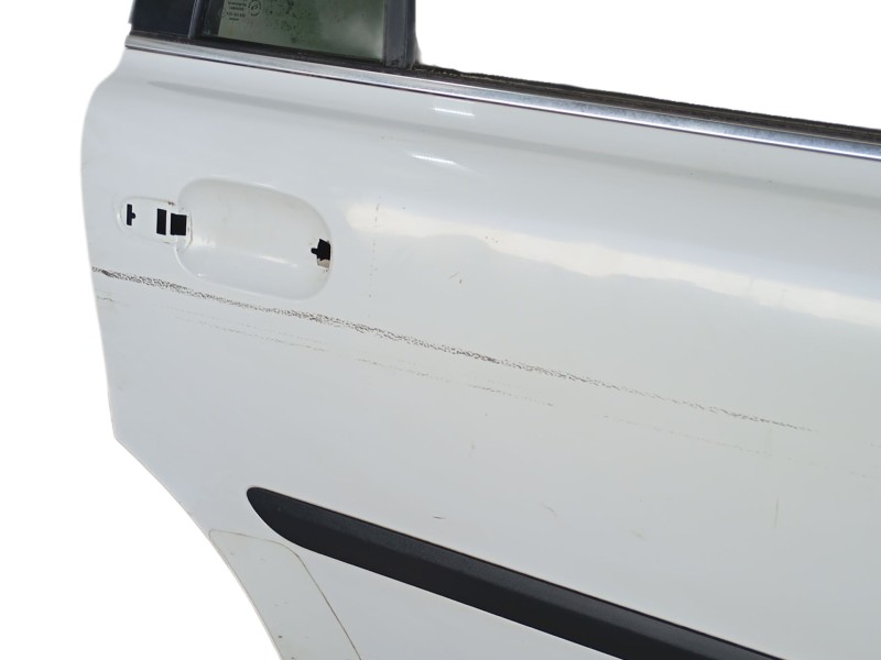 Recambio de puerta trasera derecha para volvo xc90 i (275) t6 awd referencia OEM IAM 31385359  