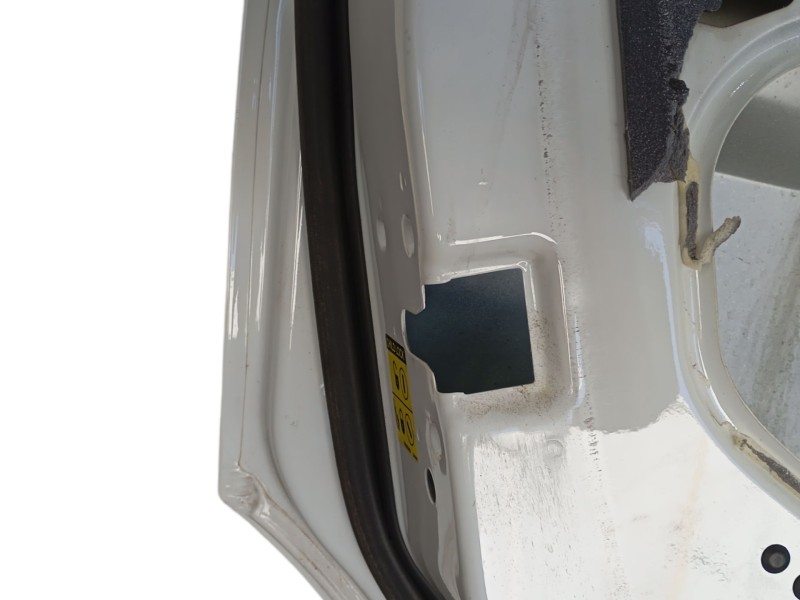 Recambio de puerta trasera izquierda para volvo xc90 i (275) t6 awd referencia OEM IAM 31385358  