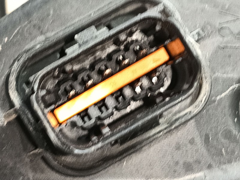 Recambio de faro izquierdo para renault captur ii (hf_) tce 140 (hfn0) referencia OEM IAM   