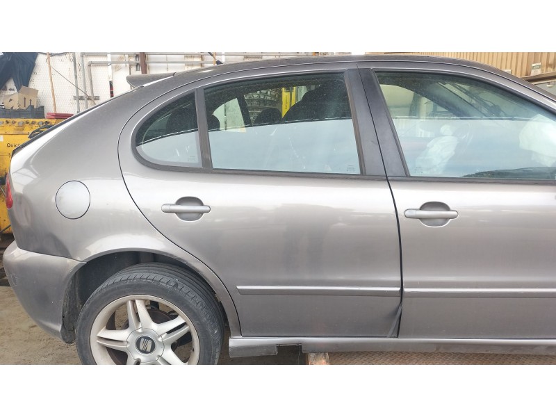 Recambio de puerta trasera derecha para seat leon (1m1) 1.9 tdi referencia OEM IAM 1M0833056N  