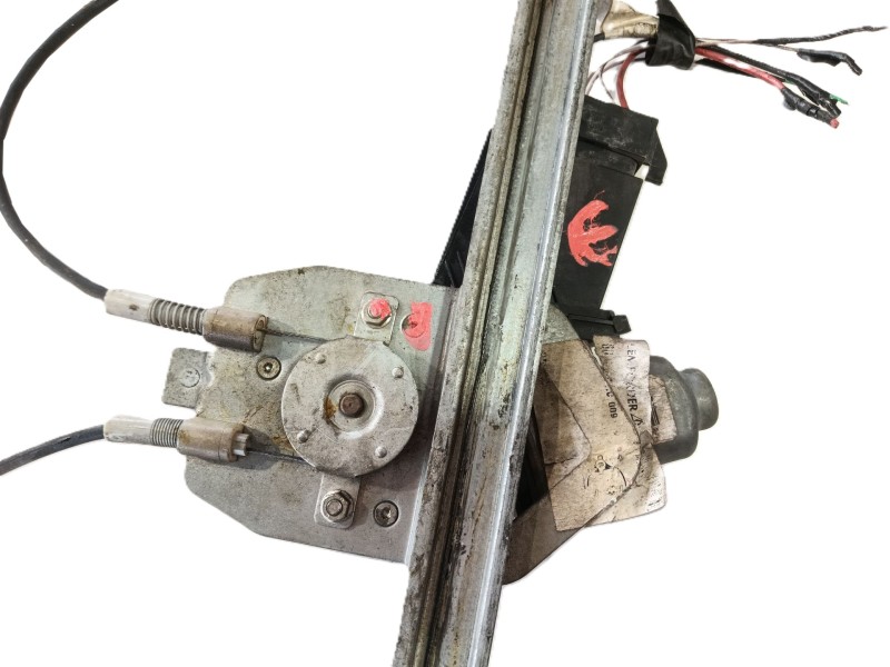 Recambio de elevalunas delantero izquierdo para renault laguna ii grandtour (kg0/1_) 1.9 dci (kg0g) referencia OEM IAM 820072283