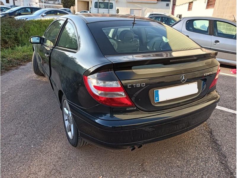 mercedes-benz clase c coupé (cl203) del año 2005