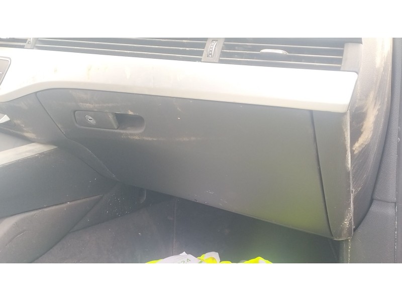 Recambio de guantera para audi a4 b9 (8w2, 8wc) 35 tdi mild hybrid referencia OEM IAM   