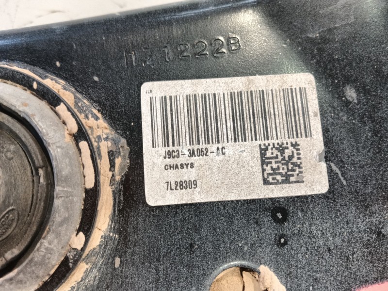 Recambio de brazo suspension inferior delantero derecho para jaguar e-pace (x540) 2.0 d180 awd referencia OEM IAM   