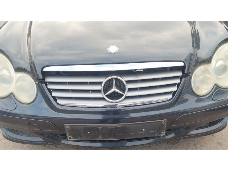 Recambio de rejilla delantera para mercedes-benz clase c coupé (cl203) c 180 kompressor (203.746) referencia OEM IAM   