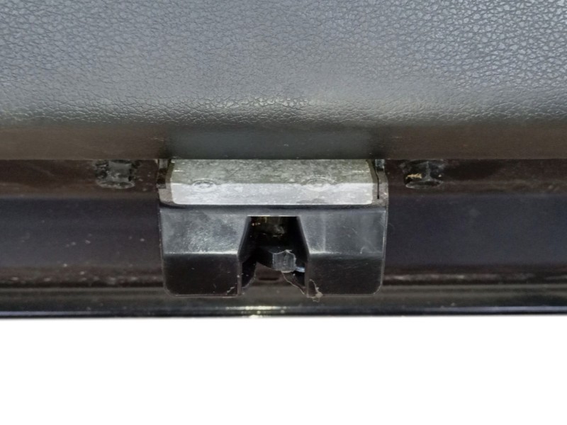 Recambio de porton trasero para hyundai i30 (pde, pd, pden) 1.0 t-gdi referencia OEM IAM 73700G4010  