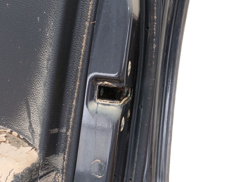 Recambio de puerta delantera derecha para kia stonic (yb) 1.6 crdi referencia OEM IAM 76004H8401  