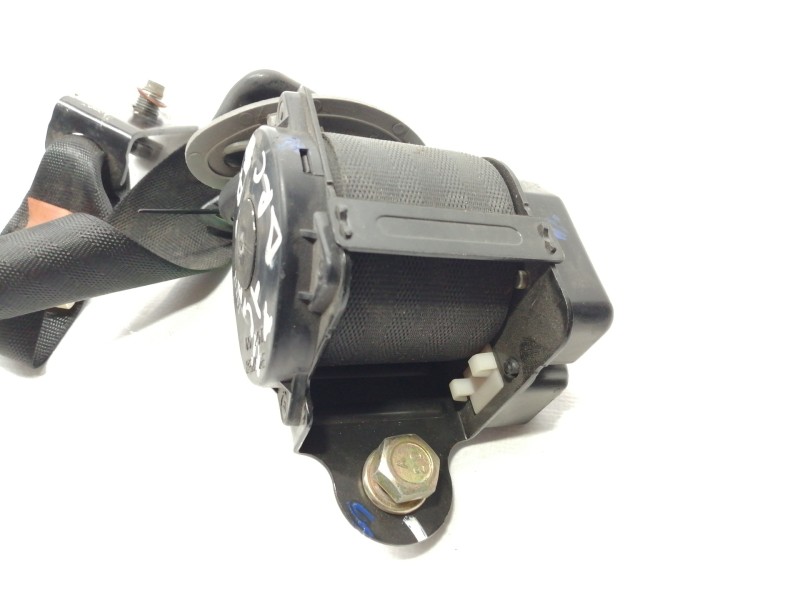 Recambio de cinturon seguridad trasero derecho para daewoo nubira berlina 1.6 cat referencia OEM IAM ADC2130  