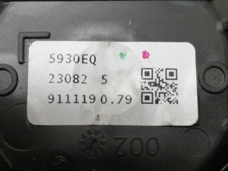 Recambio de motor calefaccion para renault captur ii referencia OEM IAM 272104788R 5930EQ MR1166244