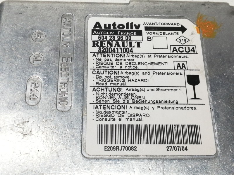 Recambio de centralita airbag para renault megane ii familiar authentique confort referencia OEM IAM 8200411004  