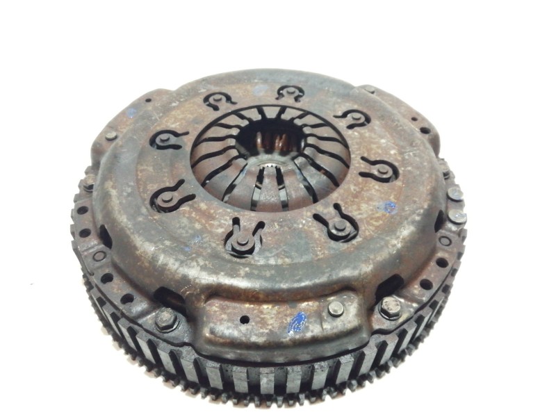 Recambio de kit embrague para opel vivaro life referencia OEM IAM 324027410  