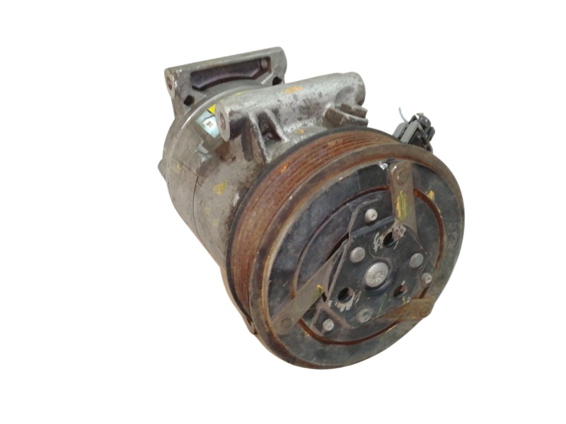 Recambio de compresor aire acondicionado para nissan primera berlina (p12) line up referencia OEM IAM 01140018  