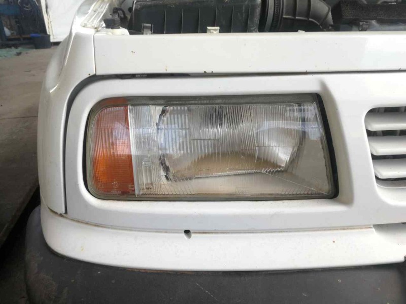 Recambio de faro derecho para suzuki vitara (et) 2.0 hdi referencia OEM IAM   