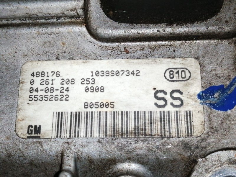 Recambio de centralita motor uce para opel corsa c cosmo referencia OEM IAM 55352622  