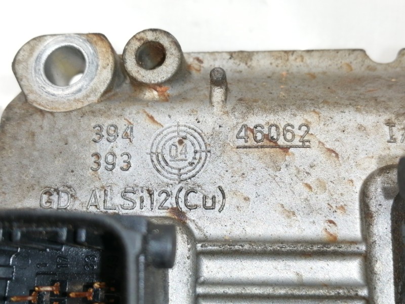 Recambio de centralita motor uce para opel corsa c cosmo referencia OEM IAM 55352622  