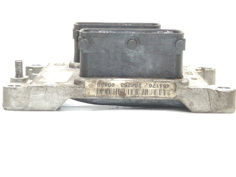 Recambio de centralita motor uce para opel corsa c cosmo referencia OEM IAM 55352622  