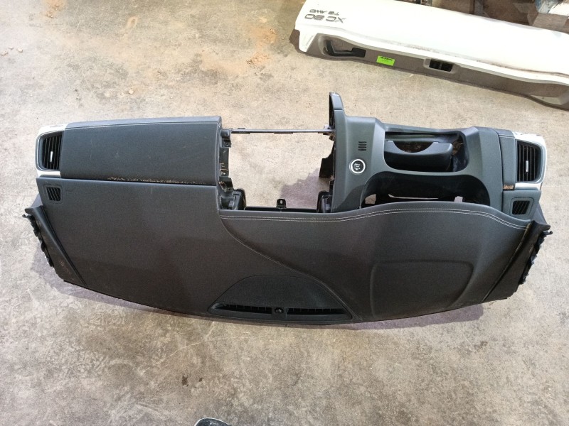 Recambio de salpicadero para jaguar e-pace (x540) 2.0 d180 awd referencia OEM IAM   