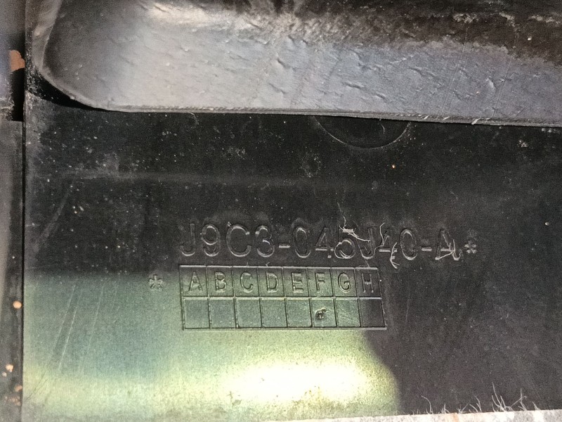 Recambio de apoyabrazos central para jaguar e-pace (x540) 2.0 d180 awd referencia OEM IAM   