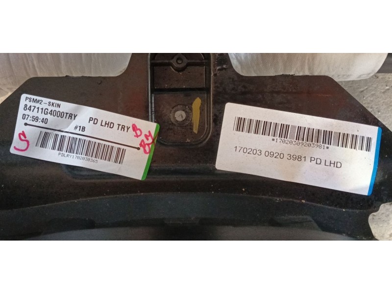 Recambio de salpicadero para hyundai i30 (pde, pd, pden) 1.0 t-gdi referencia OEM IAM 84710G4100TRY  