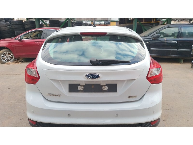 Recambio de porton trasero para ford focus iii sedán 1.0 ecoboost referencia OEM IAM   