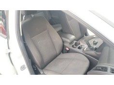 Recambio de asiento delantero derecho para ford focus iii sedán 1.0 ecoboost referencia OEM IAM   