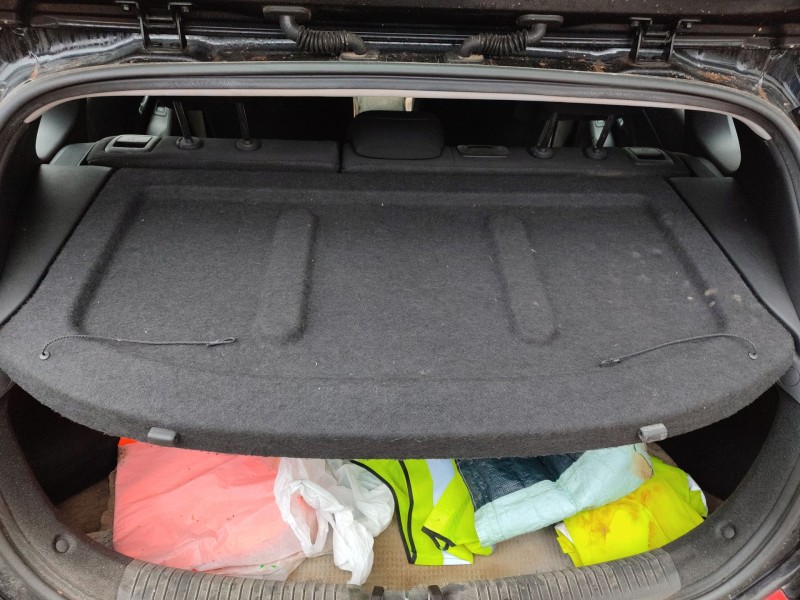 Recambio de bandeja trasera para hyundai i30 (pde, pd, pden) 1.0 t-gdi referencia OEM IAM   