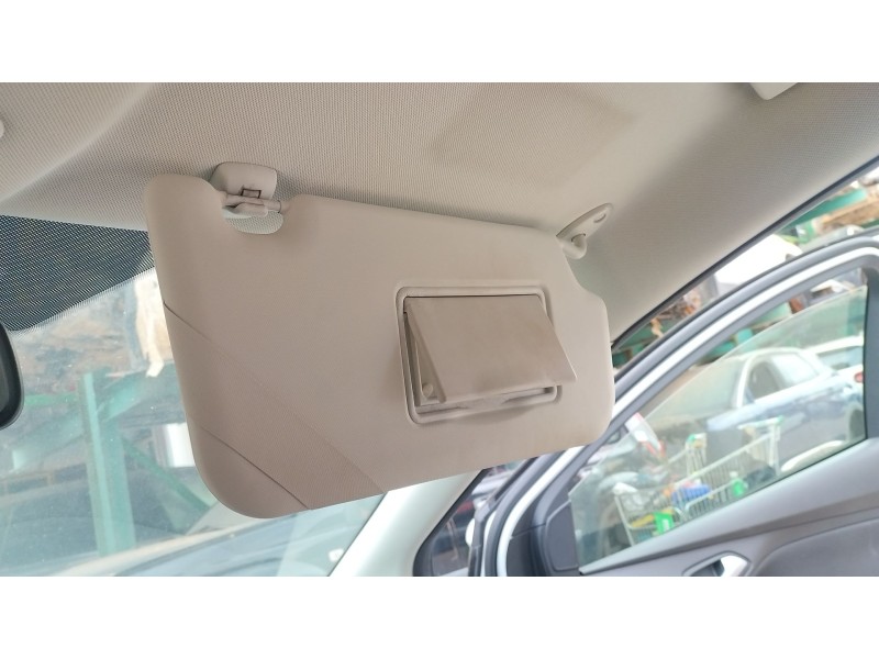 Recambio de parasol derecho para ford focus iii sedán 1.0 ecoboost referencia OEM IAM 1725743 / 1769420  