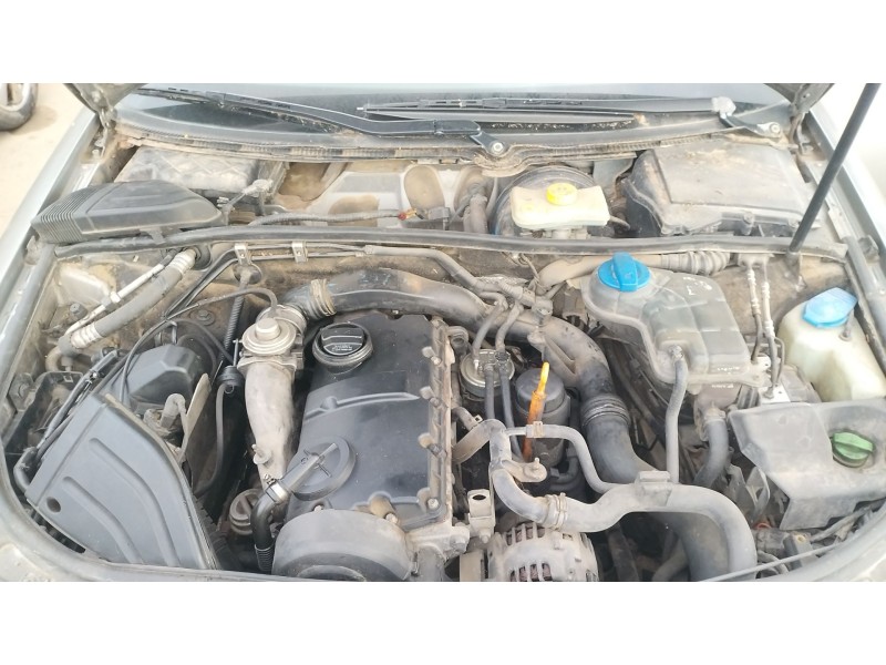 Recambio de despiece motor para audi a4 b6 avant (8e5) 1.9 tdi referencia OEM IAM   
