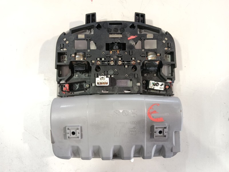 Recambio de luz interior para hyundai i30 (pde, pd, pden) 1.0 t-gdi referencia OEM IAM   