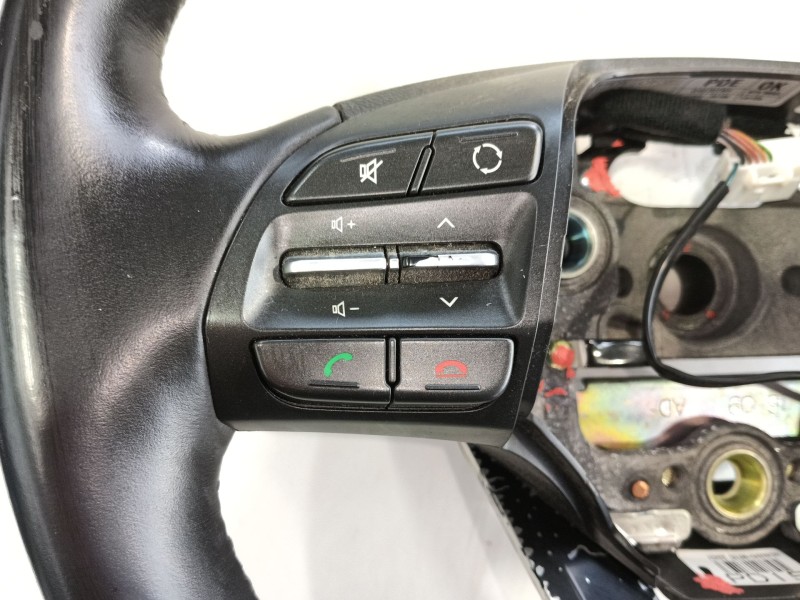 Recambio de volante para hyundai i30 (pde, pd, pden) 1.0 t-gdi referencia OEM IAM   