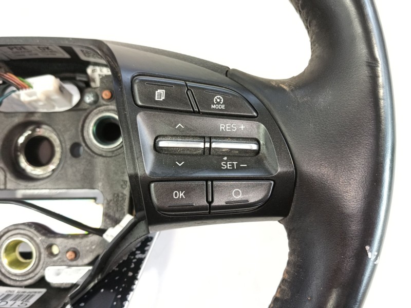Recambio de volante para hyundai i30 (pde, pd, pden) 1.0 t-gdi referencia OEM IAM   