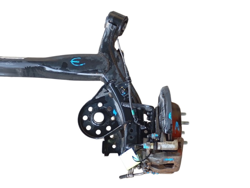 Recambio de puente trasero para kia stonic (yb) 1.6 crdi referencia OEM IAM  H8W225460 