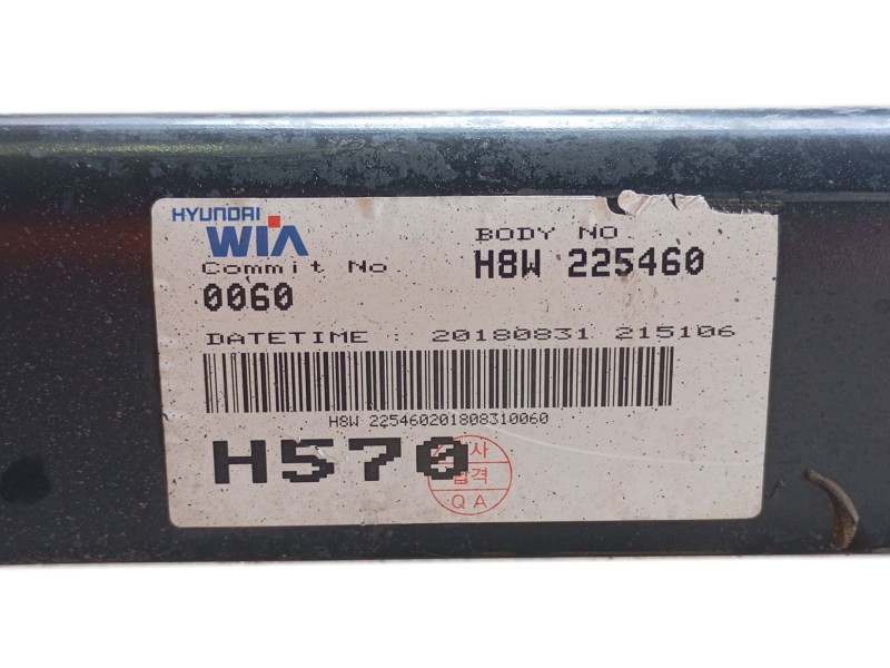 Recambio de puente trasero para kia stonic (yb) 1.6 crdi referencia OEM IAM  H8W225460 