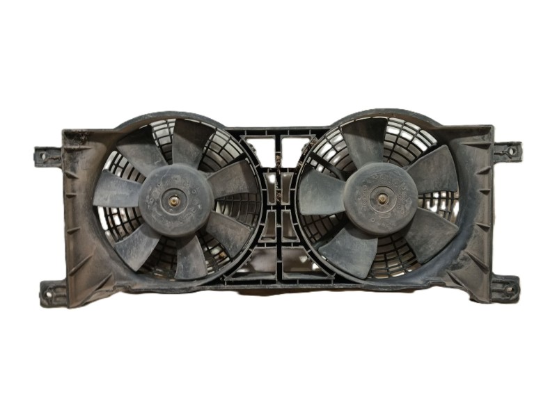 Recambio de electroventilador para ssangyong rodius i 2.7 xdi referencia OEM IAM 8821021050 / 684A021050  