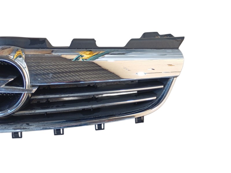 Recambio de rejilla delantera para opel zafira / zafira family b (a05) 1.7 cdti (m75) referencia OEM IAM 1705048 13247327 