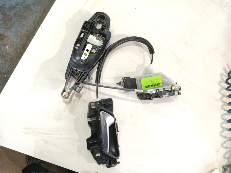 Recambio de cerradura puerta trasera izquierda para opel crossland x / crossland (p17, p2qo) 1.2 (75) referencia OEM IAM 3558106