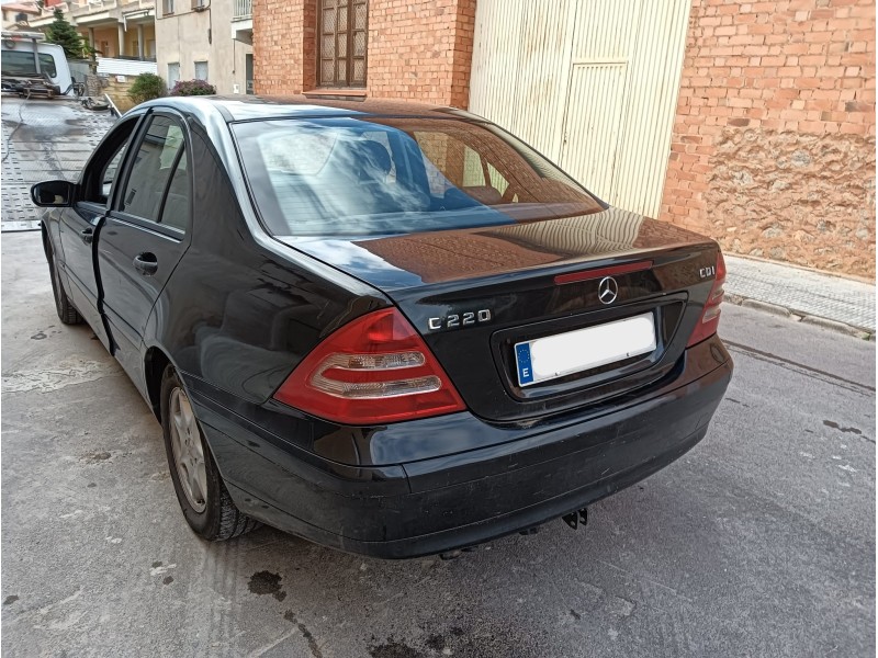 mercedes-benz clase c (w203) del año 2004