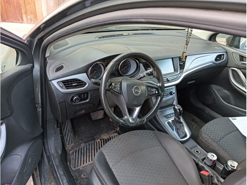 opel astra k sports tourer (b16) del año 2016