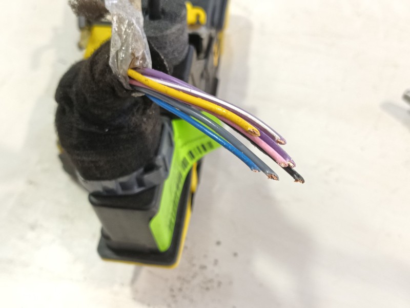 Recambio de cerradura puerta trasera derecha para volvo xc90 i (275) t6 awd referencia OEM IAM 30699757  