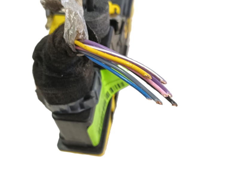 Recambio de cerradura puerta trasera derecha para volvo xc90 i (275) t6 awd referencia OEM IAM 30699757  