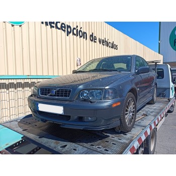 VOLVO S40 I (644)
