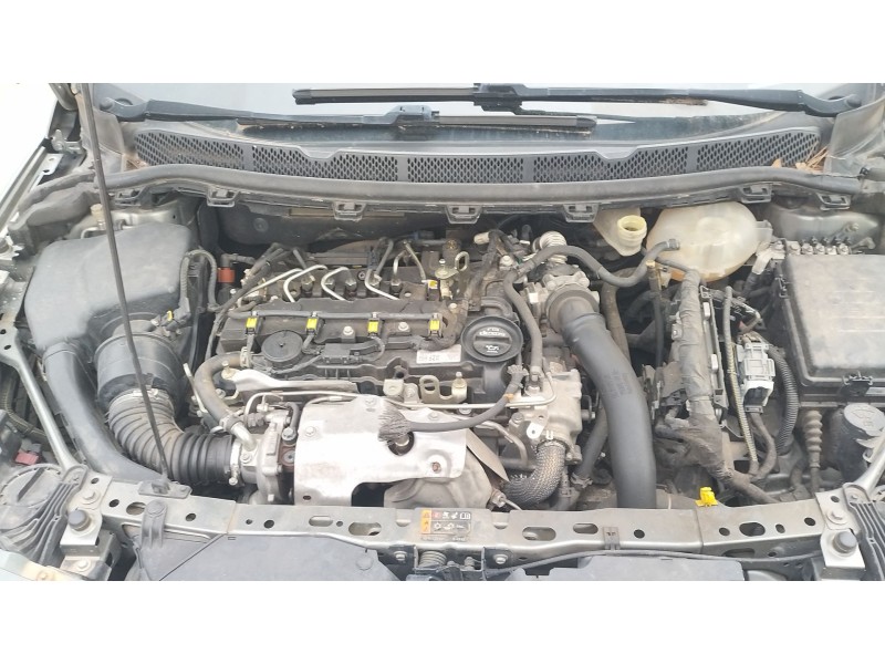 Recambio de despiece motor para opel astra k sports tourer (b16) 1.6 cdti (35) referencia OEM IAM   