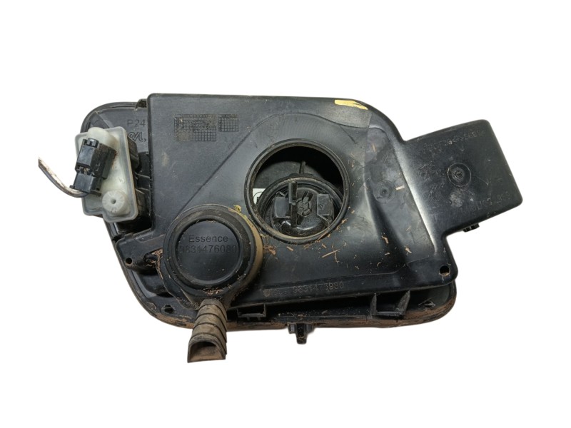 Recambio de tapa exterior combustible para peugeot 2008 ii (ud_, us_, uy_, uj_, ur_, uc_) 1.2 puretech 100 referencia OEM IAM   