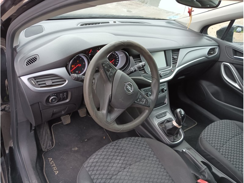 opel astra k (b16) del año 2018